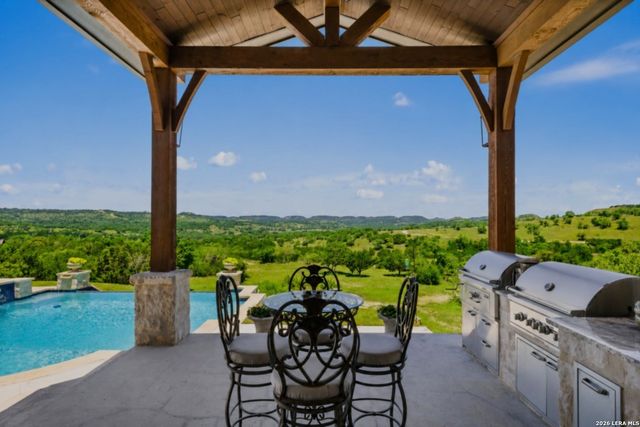 151 KUDU CV, Blanco, TX 78606