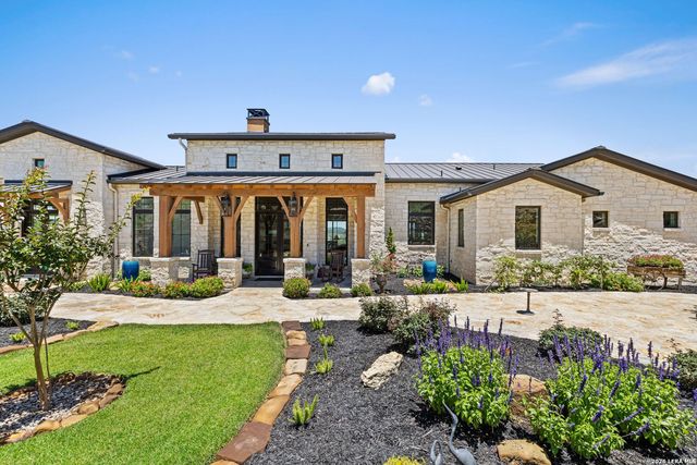 151 KUDU CV, Blanco, TX 78606