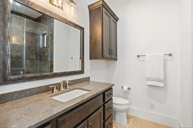 151 KUDU CV, Blanco, TX 78606
