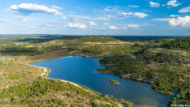 151 KUDU CV, Blanco, TX 78606