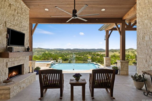 151 KUDU CV, Blanco, TX 78606