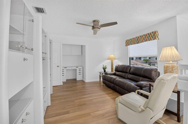 10039 53rd Way S 2303, Boynton Beach, FL 33437