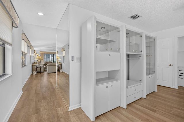 10039 53rd Way S 2303, Boynton Beach, FL 33437