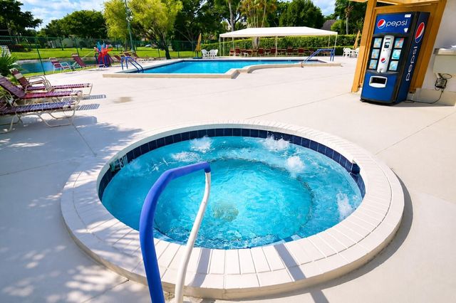 10039 53rd Way S 2303, Boynton Beach, FL 33437