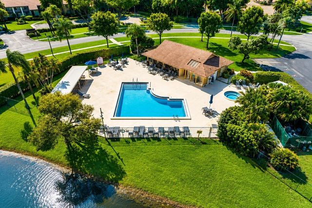 10039 53rd Way S 2303, Boynton Beach, FL 33437