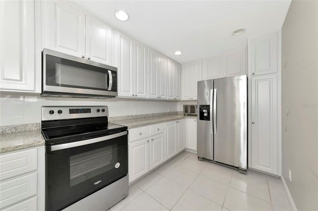 5388 DAVINI STREET, Sarasota, FL 34238