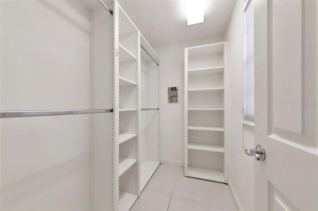 5388 DAVINI STREET, Sarasota, FL 34238