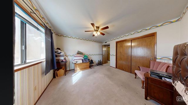 7908 Kimberly Avenue, Bakersfield, CA 93308