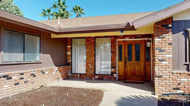 7908 Kimberly Avenue, Bakersfield, CA 93308