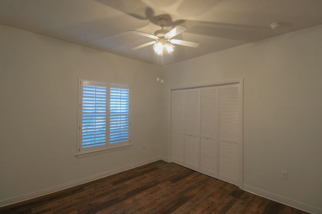 1300 Park West Boulevard 401, Mount Pleasant, SC 29466