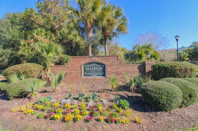 1300 Park West Boulevard 401, Mount Pleasant, SC 29466