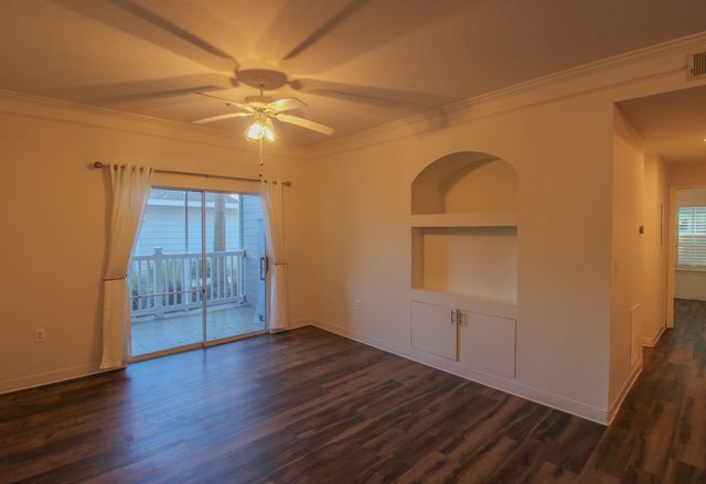 1300 Park West Boulevard 401, Mount Pleasant, SC 29466