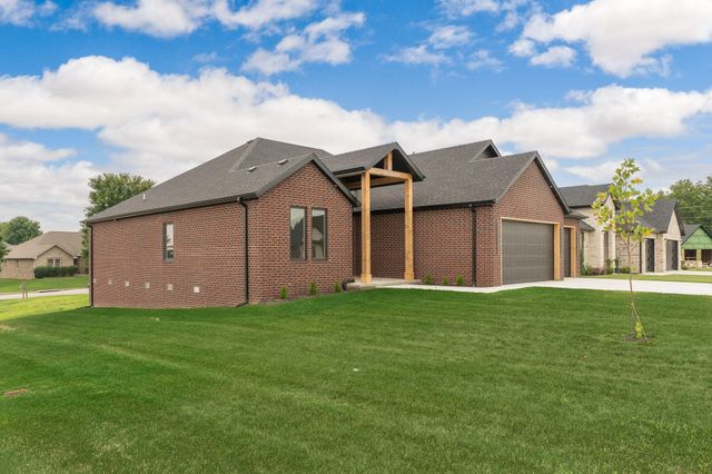 5048 E Swale Court, Springfield, MO 65802