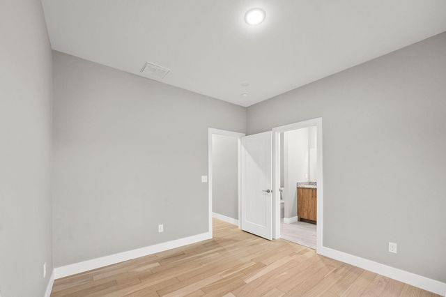 5048 E Swale Court, Springfield, MO 65802
