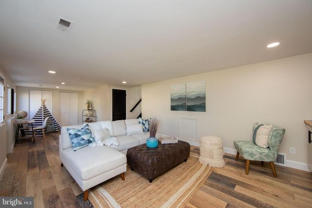 405 E MELROSE AVE, Westmont, NJ 08108