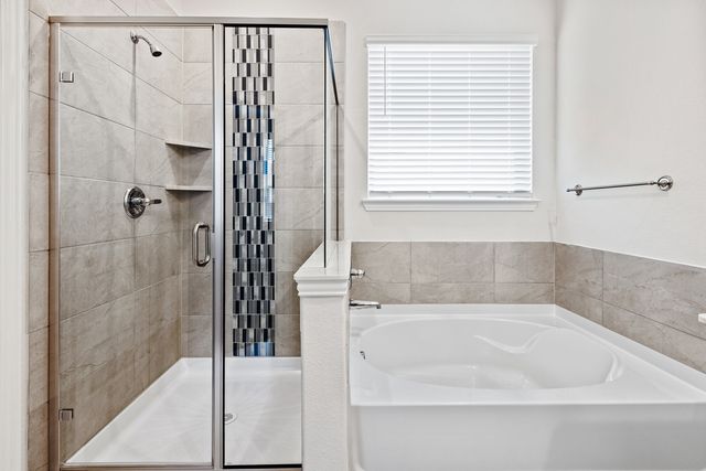 4149 Beale Street, Heartland, TX 75114