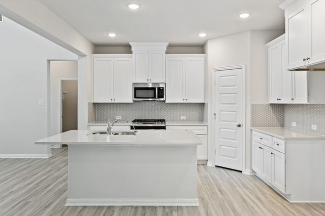 4149 Beale Street, Heartland, TX 75114