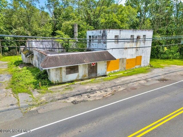 465 Lakewood Farmingdale Road, Howell, NJ 07731