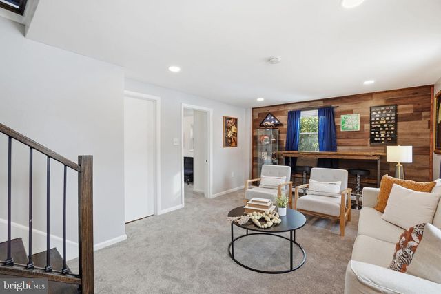 8705 OLD MOUNT VERNON RD, Alexandria, VA 22309