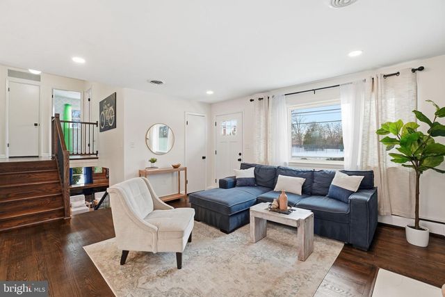 8705 OLD MOUNT VERNON RD, Alexandria, VA 22309