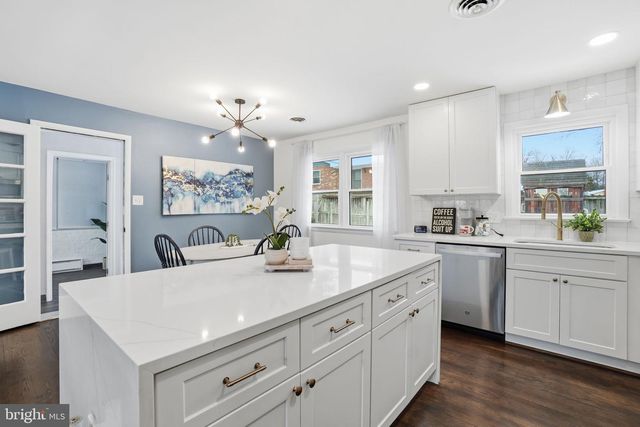 8705 OLD MOUNT VERNON RD, Alexandria, VA 22309