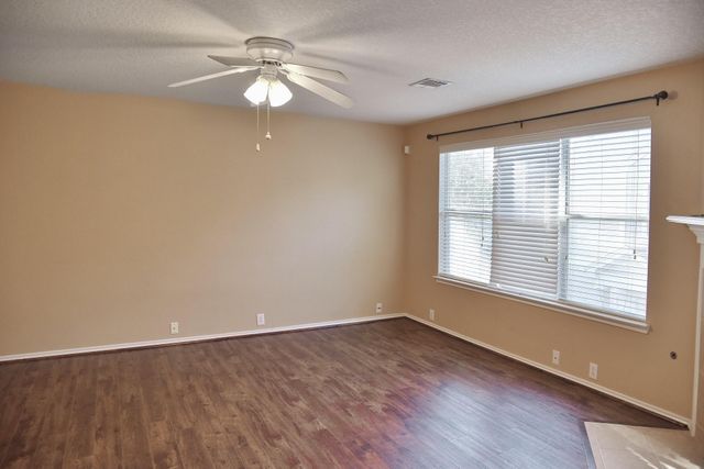 13600 Breton Ridge Street 4B, Houston, TX 77070