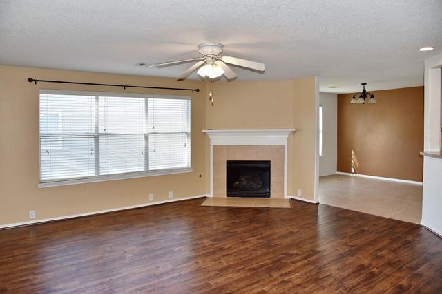 13600 Breton Ridge Street 4B, Houston, TX 77070