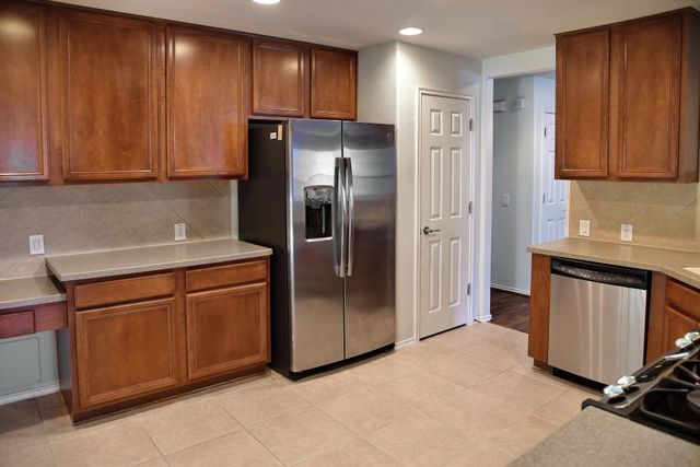 13600 Breton Ridge Street 4B, Houston, TX 77070