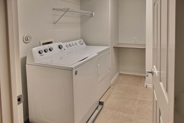 13600 Breton Ridge Street 4B, Houston, TX 77070