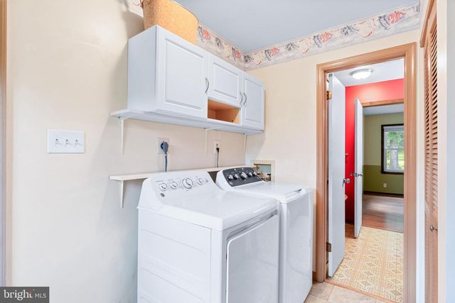 17613 KIRK LN, Rockville, MD 20853