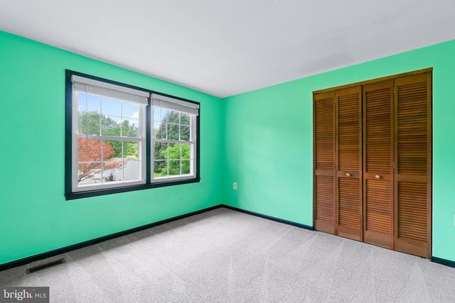 17613 KIRK LN, Rockville, MD 20853