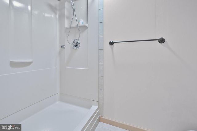 17613 KIRK LN, Rockville, MD 20853