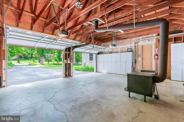 17613 KIRK LN, Rockville, MD 20853