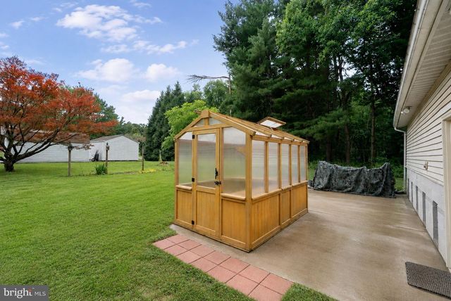 17613 KIRK LN, Rockville, MD 20853
