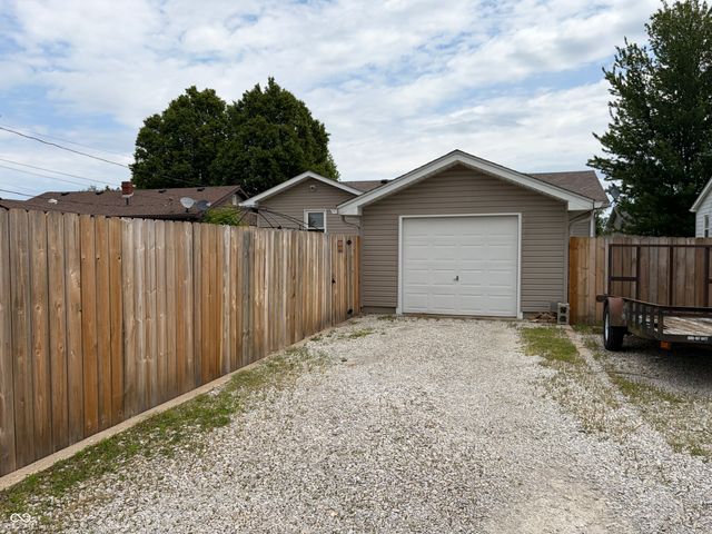 720 S Cherry Street, Martinsville, IN 46151