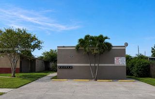 272 SW 3rd Street A-D, Deerfield Beach, FL 33441