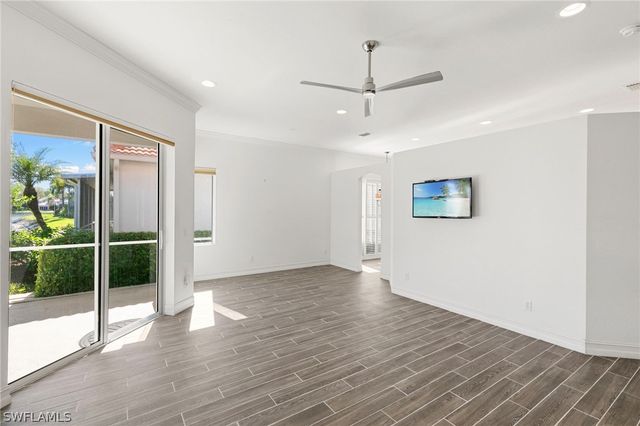 151 Vista LN, Naples, FL 34119