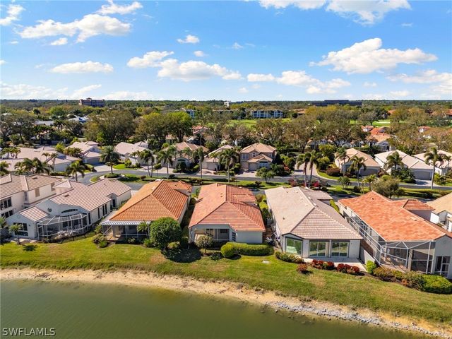 151 Vista LN, Naples, FL 34119