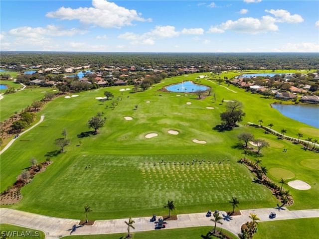 151 Vista LN, Naples, FL 34119