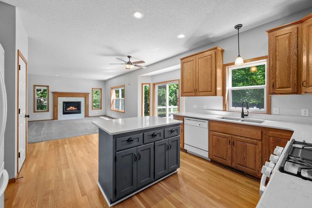 2324 150th Avenue NE, Andover, MN 55304