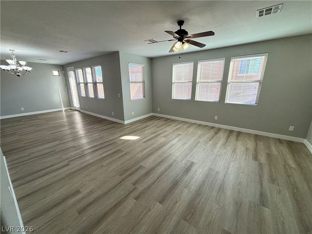 10741 Leatherstocking Avenue, Las Vegas, NV 89166