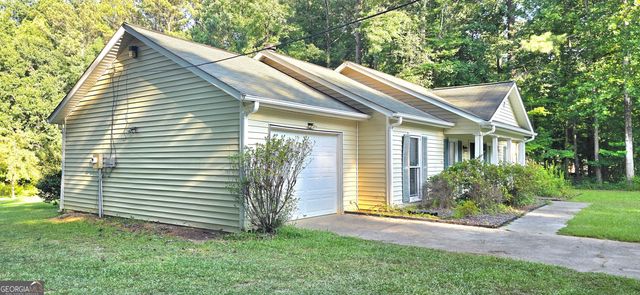 70 Covey Trail, Newnan, GA 30265