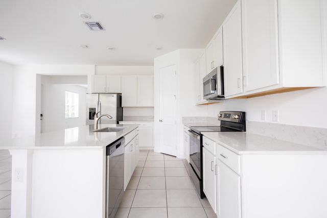 9006 Zevon Court, Wellington, FL 33467