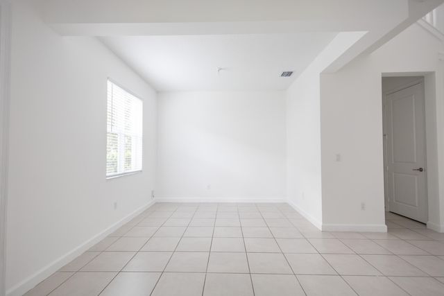 9006 Zevon Court, Wellington, FL 33467