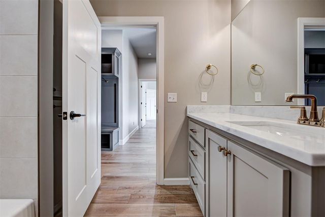 623 Siena Springs Drive, Norman, OK 73071