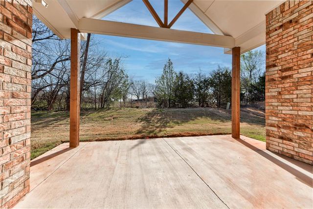 623 Siena Springs Drive, Norman, OK 73071