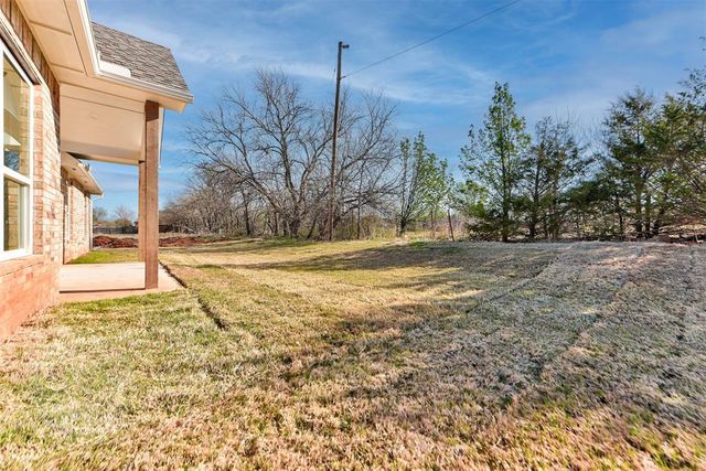 623 Siena Springs Drive, Norman, OK 73071