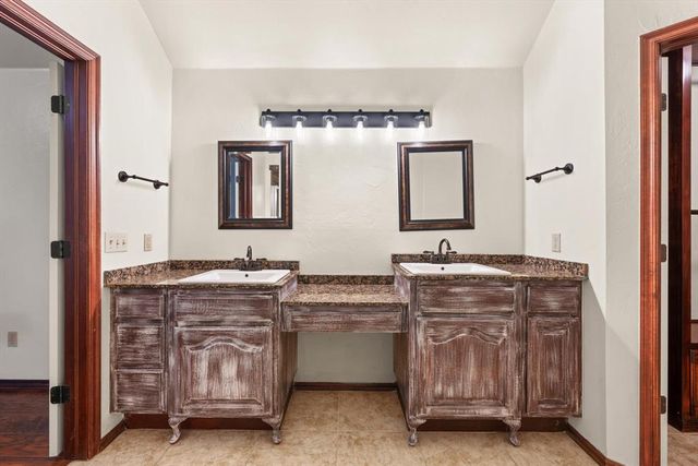 1100 NW 138th Street, Edmond, OK 73013