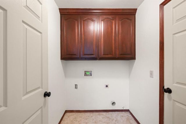 1100 NW 138th Street, Edmond, OK 73013