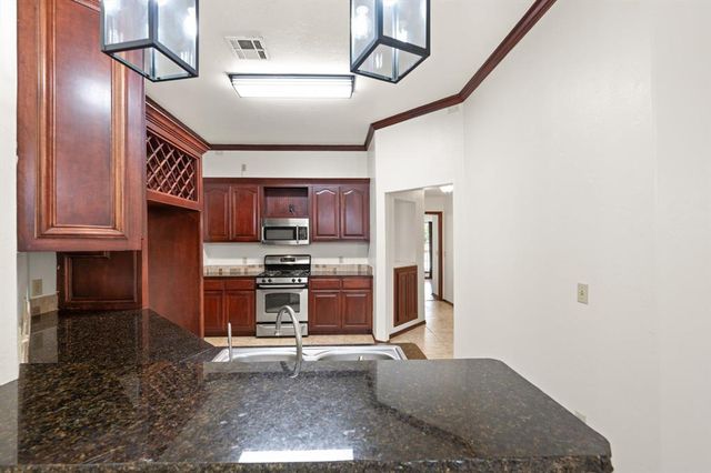 1100 NW 138th Street, Edmond, OK 73013